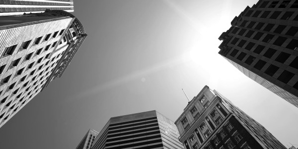 Peritajes Inmobiliarios en Sevilla · Informes Periciales Defectos de Construcción